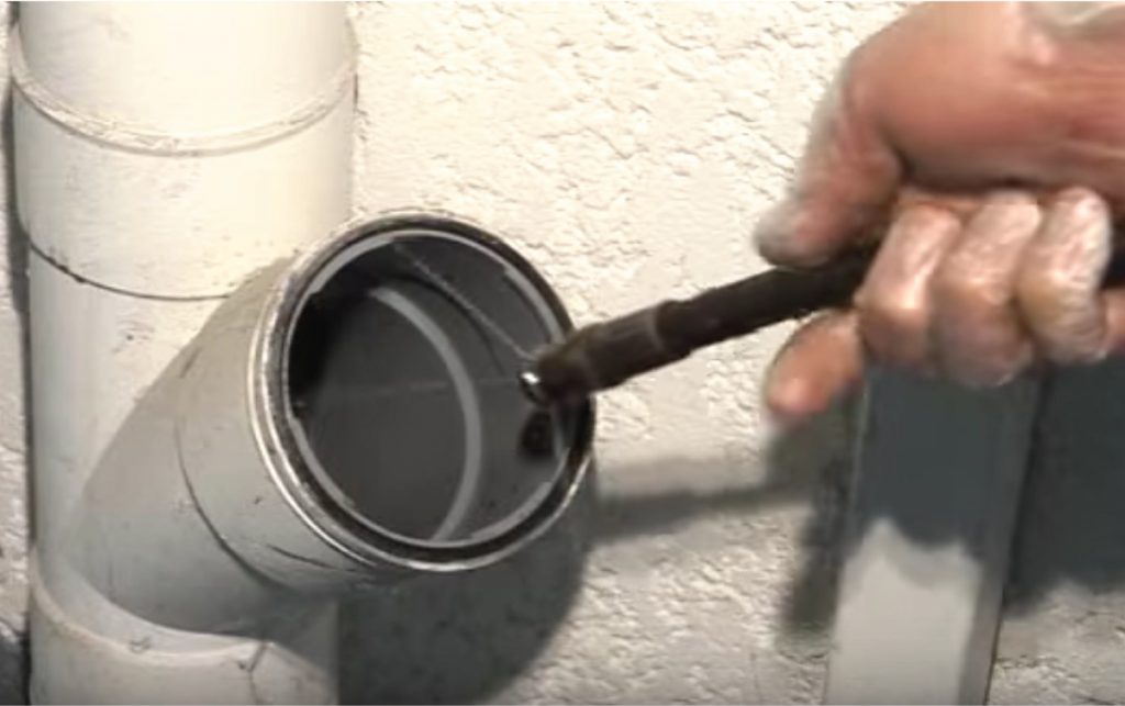 Débouchage et nettoyage des canalisations